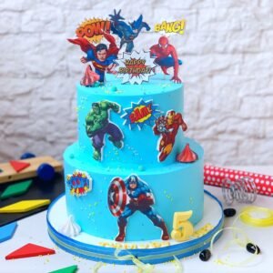 SuperHeroes Tier Cake